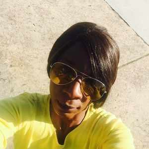 Meet your Posher, Shari